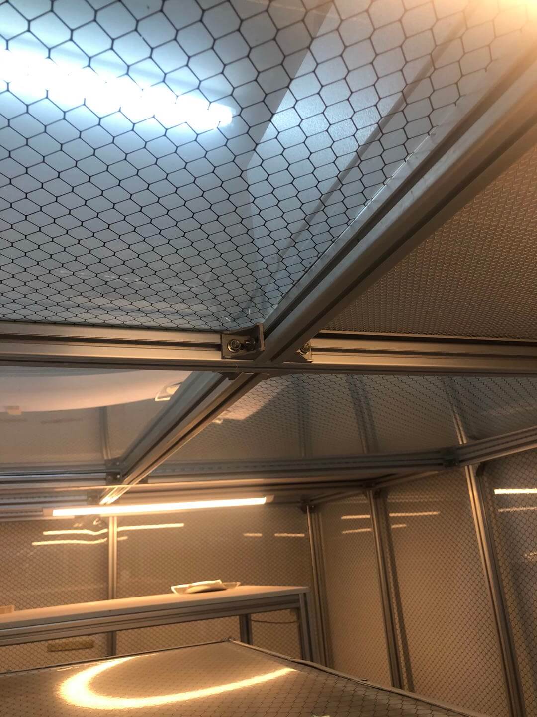 万级铝型材洁净棚效果图